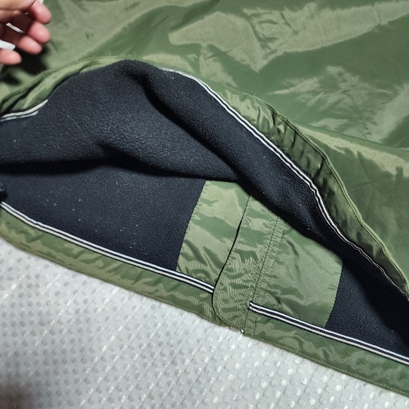 NIKE GUC MENS SIZE MEDIUM VINTAGE Y2K OLIVE GREEN LINED  WINDBREAKER JACKET - Picture 9 of 9